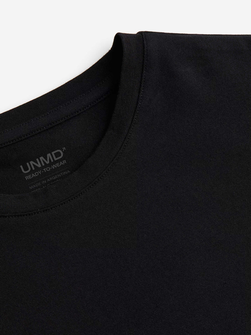 Remera UNMD® SLIM FIT - BLK